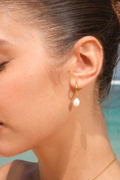 Luna Pearl Hoops