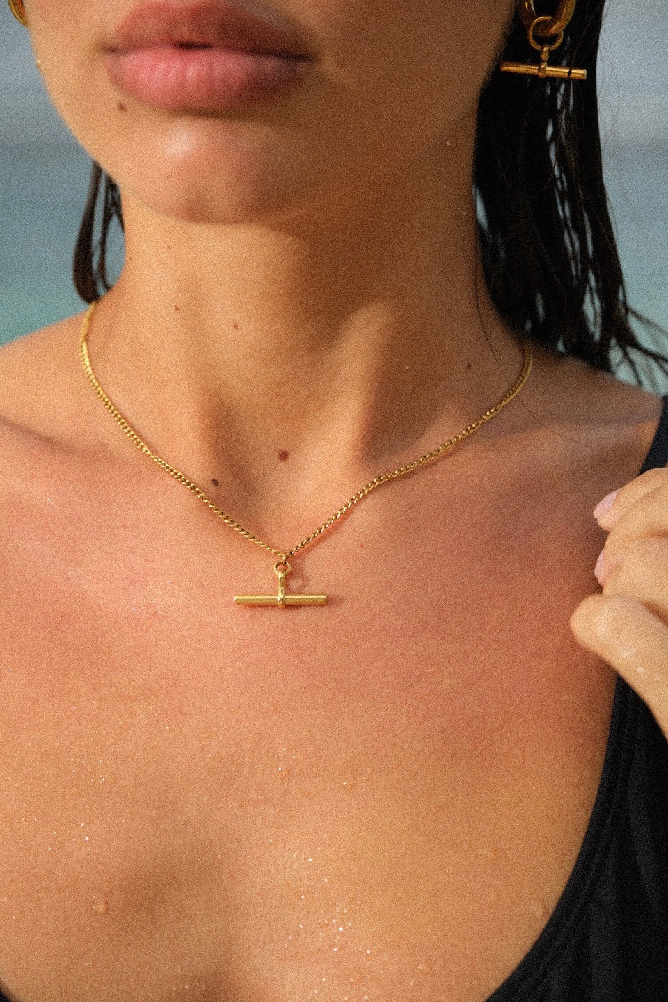Raya T-bar Necklace